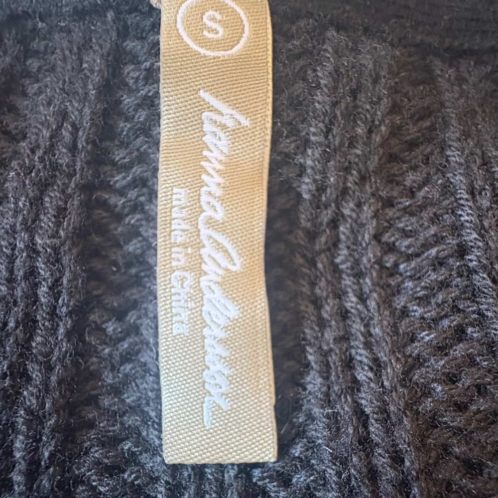 Hanna Andersson Black Women's Cardigan - Picture 4 of 5